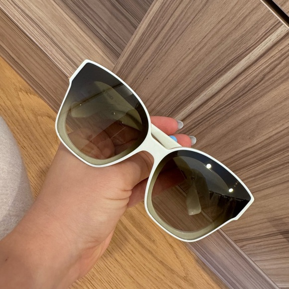 Fendi First Acetate Cat-Eye Sunglasses - Picture 4 of 8